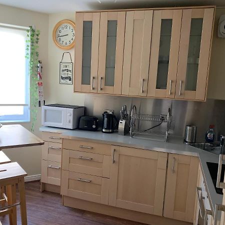 1 Bedroom Central Flat With Parking Space Эдинбург Экстерьер фото